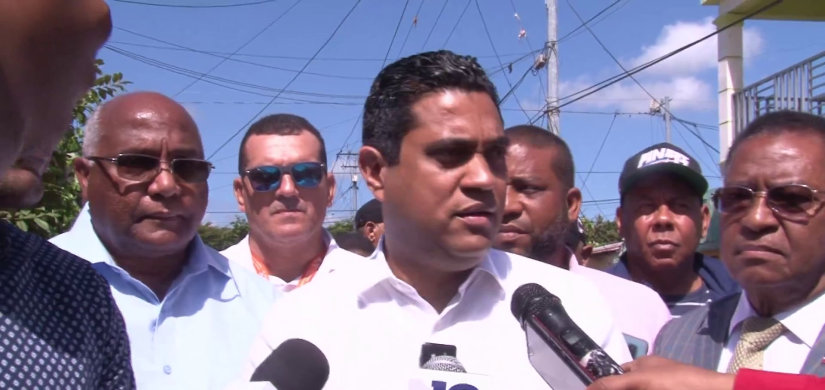 INICIAN PLAN DE ASFALTADO EN PROVINCIA LA VEGA