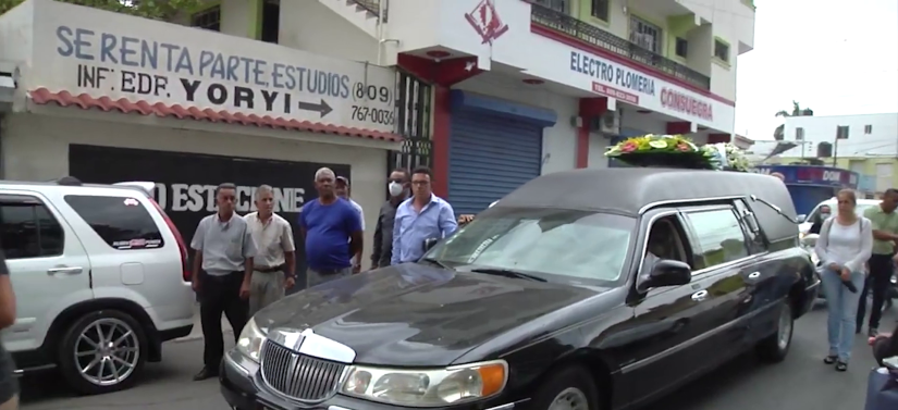 Pueblo Dominicano da último adiós a Francisco García “Musiquito”